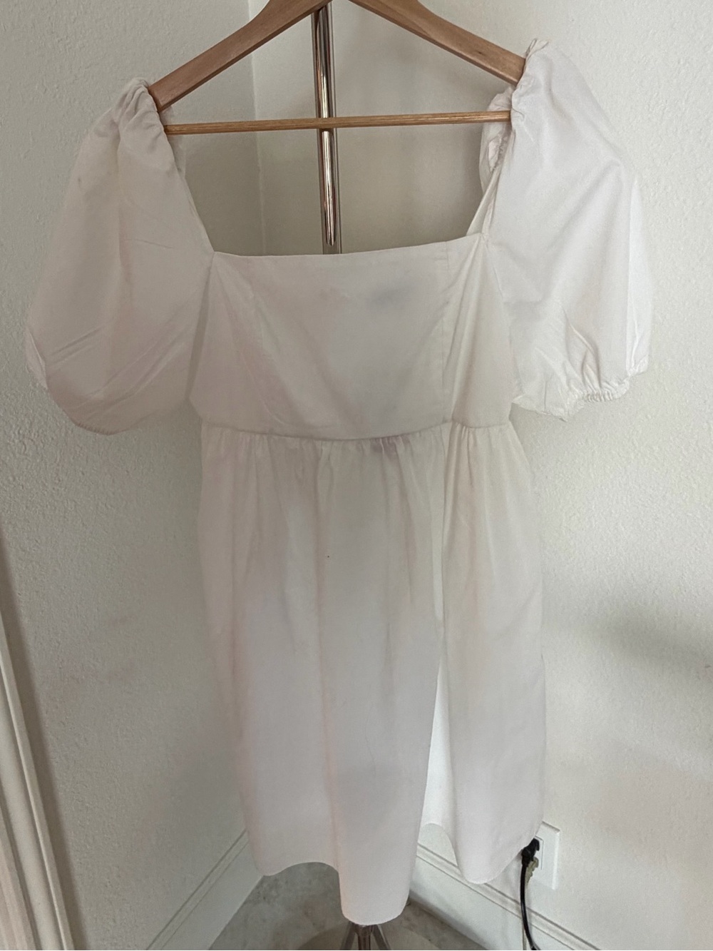 Lea & Viola White Puff Sleeve Mini Dress